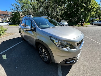 Used Peugeot 2008 2019 for sale - 78593998: Photo