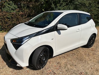 Used Toyota AYGO 2019 for sale - 79627061: Photo