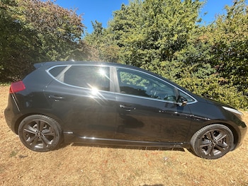 Used Kia Ceed 2017 for sale - 79458446: Photo