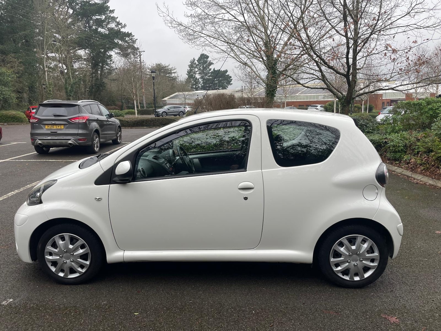 Used Toyota AYGO 2013 for sale - 77240447: Photo 8