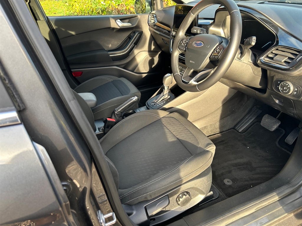 Used Ford Fiesta 2018 for sale - 76608890: Photo 10