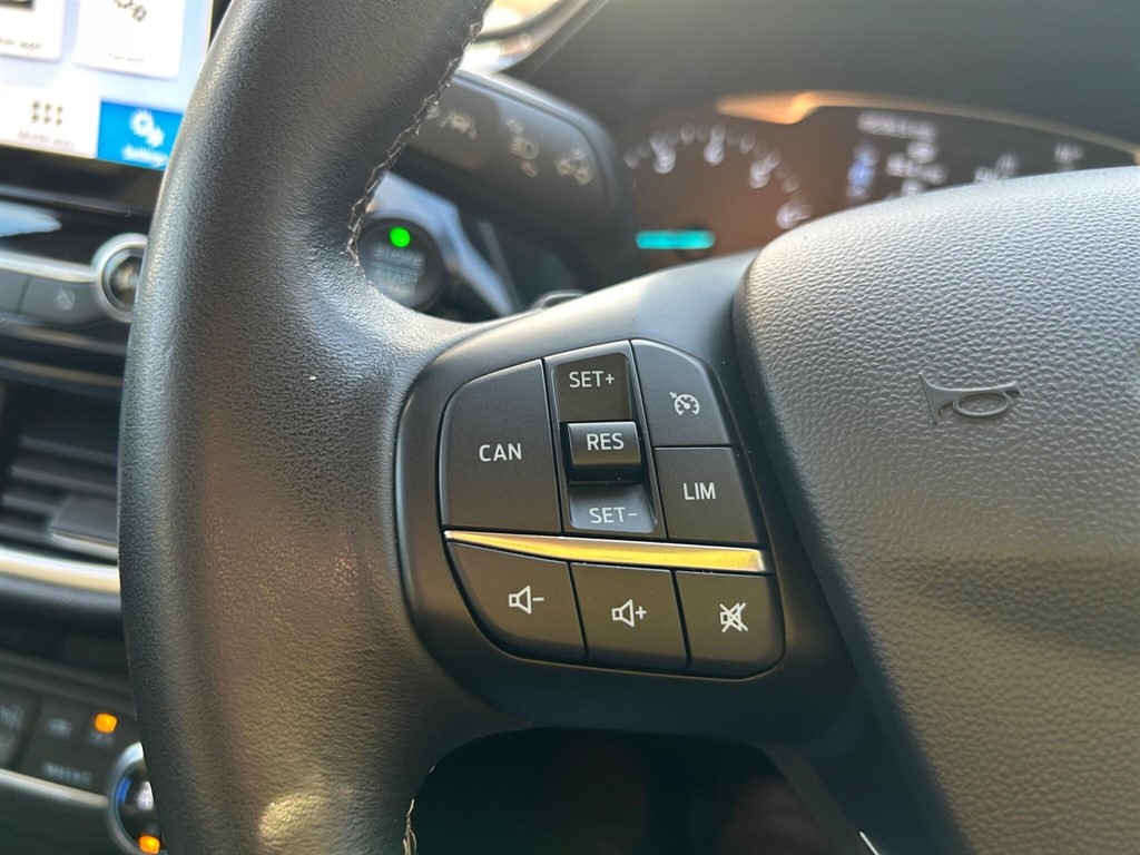 Used Ford Fiesta 2018 for sale - 76608890: Photo 22