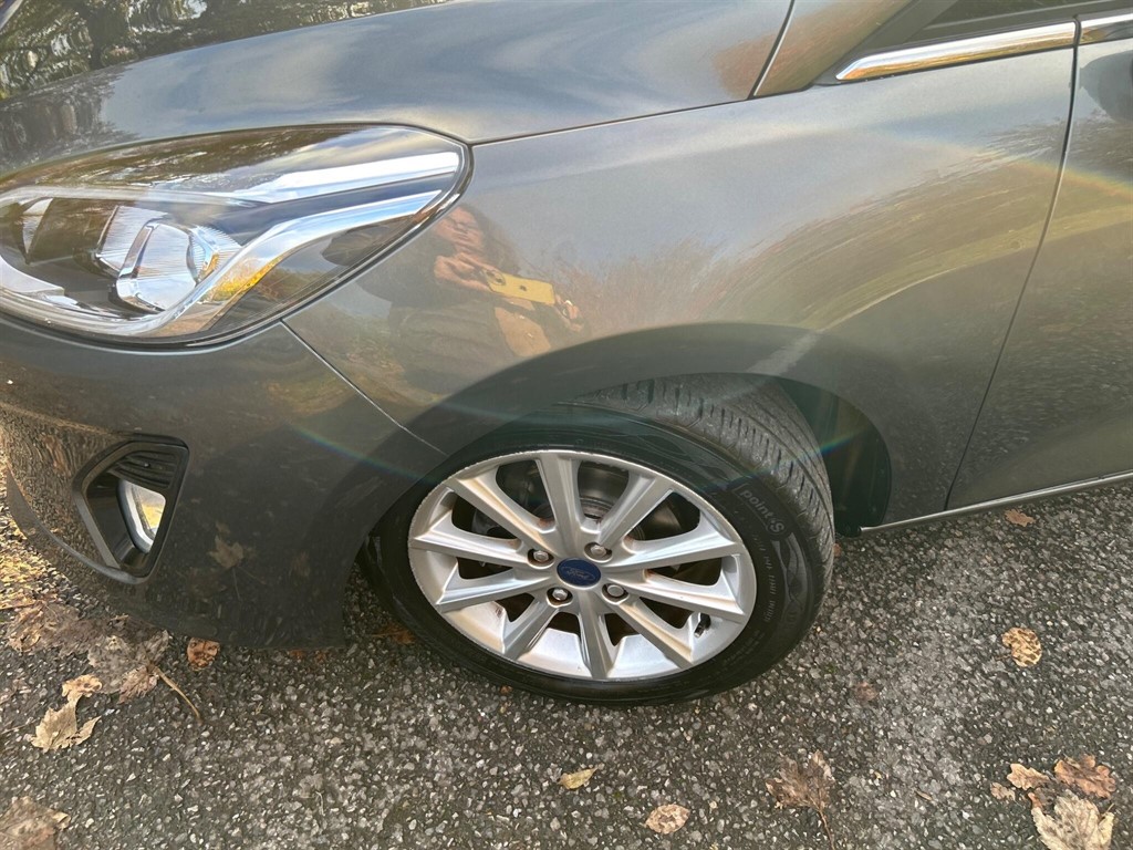 Used Ford Fiesta 2018 for sale - 76608890: Photo 24