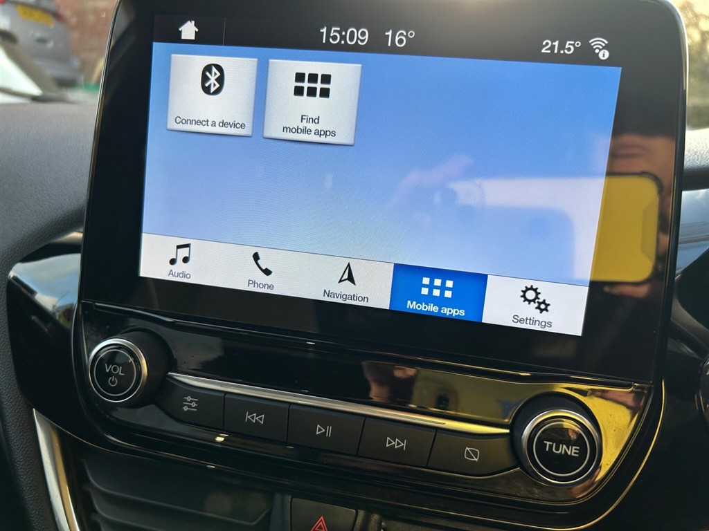 Used Ford Fiesta 2018 for sale - 76608890: Photo 31