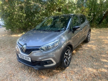 Used Renault Captur 2018 for sale - 79478062: Photo