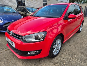 Used Volkswagen Polo 2014 for sale - 74720260: Photo