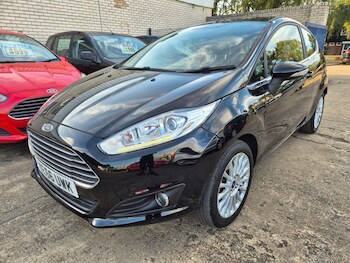 Used Ford Fiesta 2016 for sale - 75902752: Photo