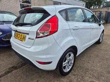 Used Ford Fiesta 2013 for sale - 74841003: Photo