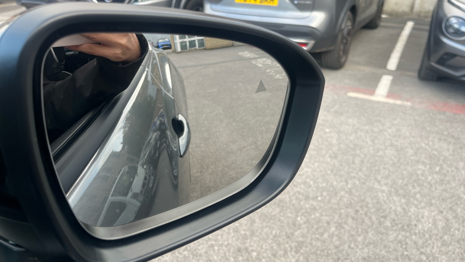 Used Nissan Juke 2025 for sale - 77025264: Photo 34