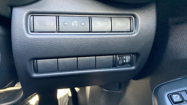 Used Nissan Juke 2024 for sale - 76205417: Photo 25