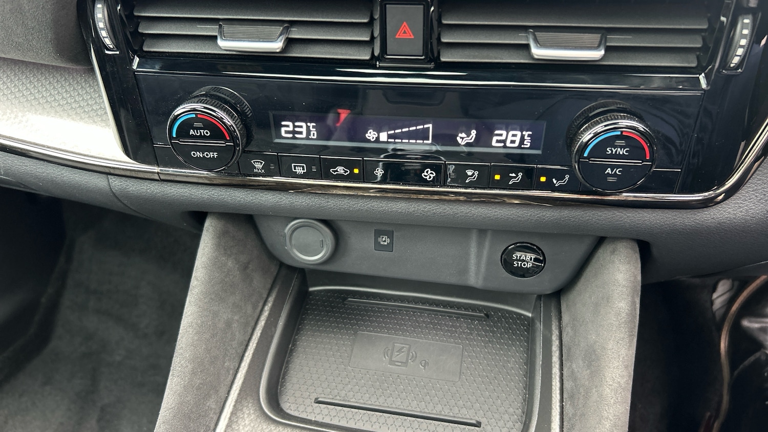 Used Nissan Qashqai 2024 for sale - 77030058: Photo 45