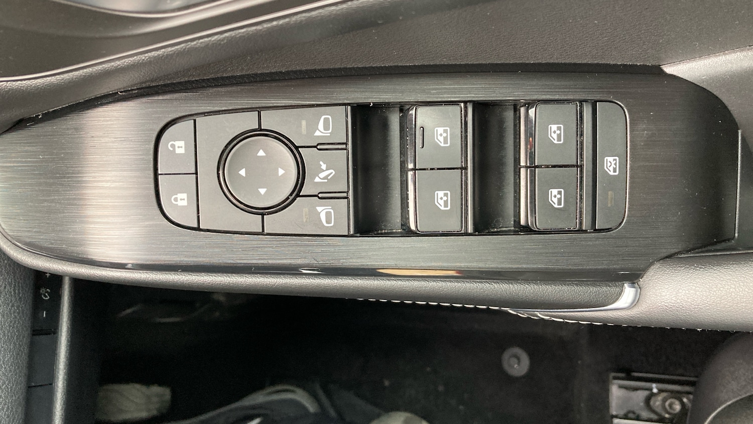 Used Nissan Qashqai 2022 for sale - 77392100: Photo 33