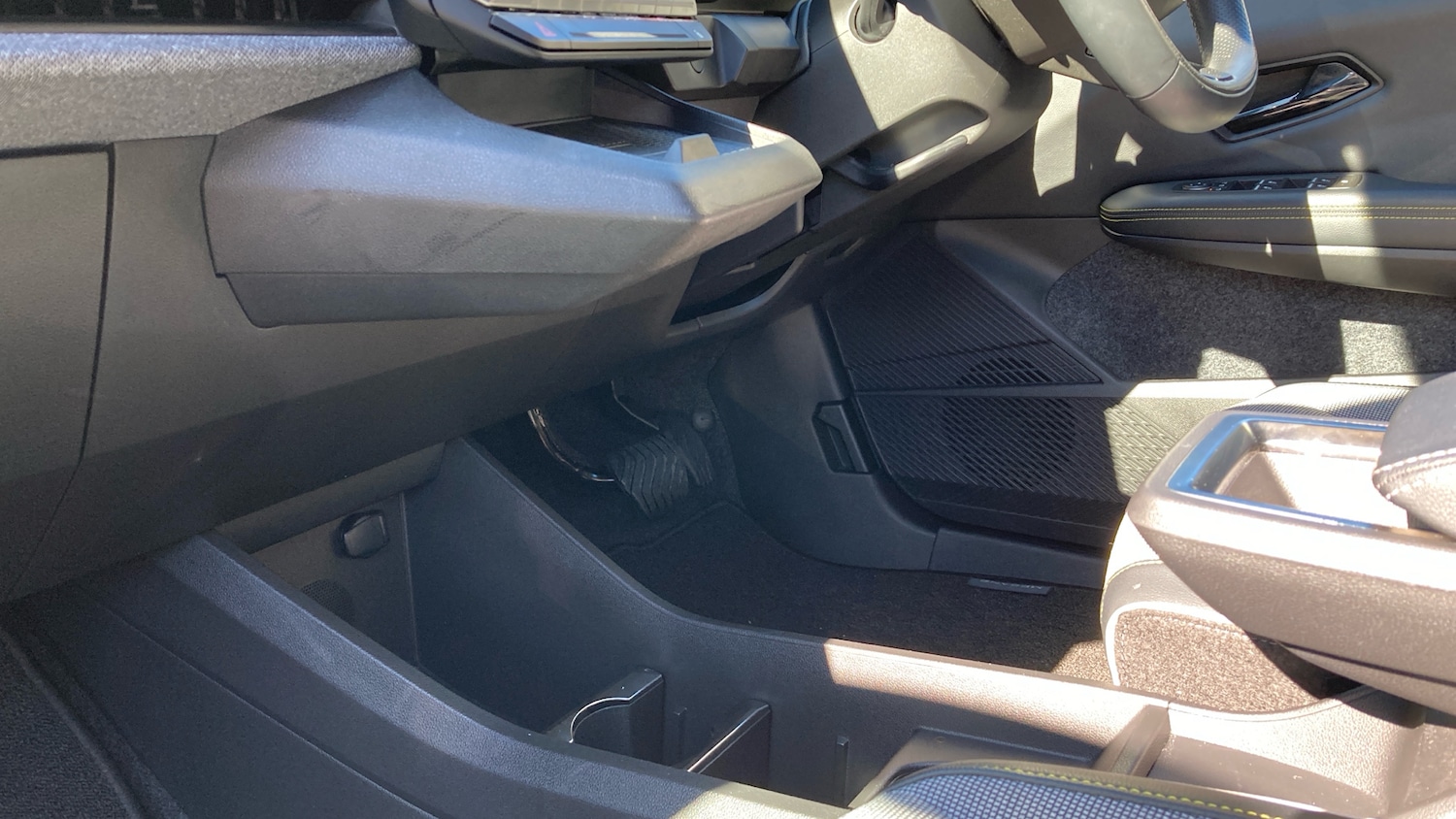 Used Renault Megane E Tech 2024 for sale - 76205416: Photo 13