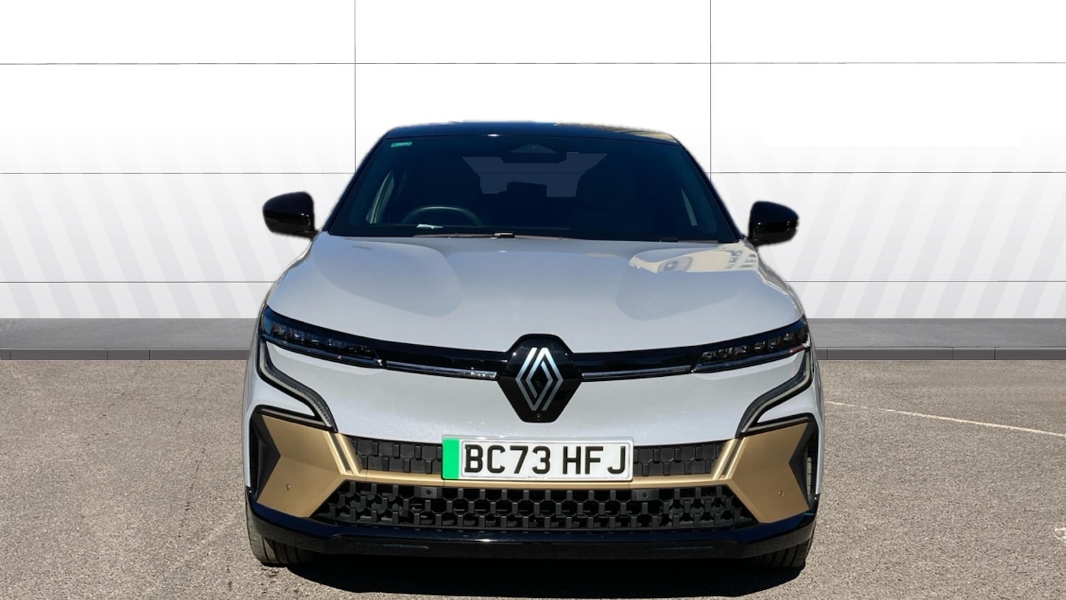 Used Renault Megane E Tech 2024 for sale - 76205416: Photo 3