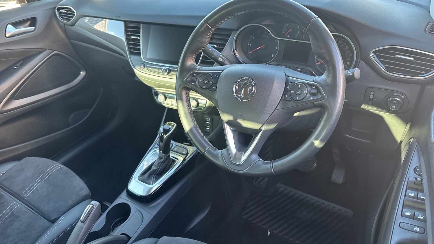 Used Vauxhall Crossland 2022 for sale - 76578463: Photo 11