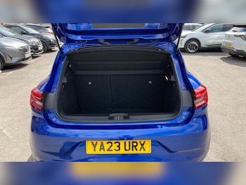 Used Renault Clio 2023 for sale - 79410094: Photo