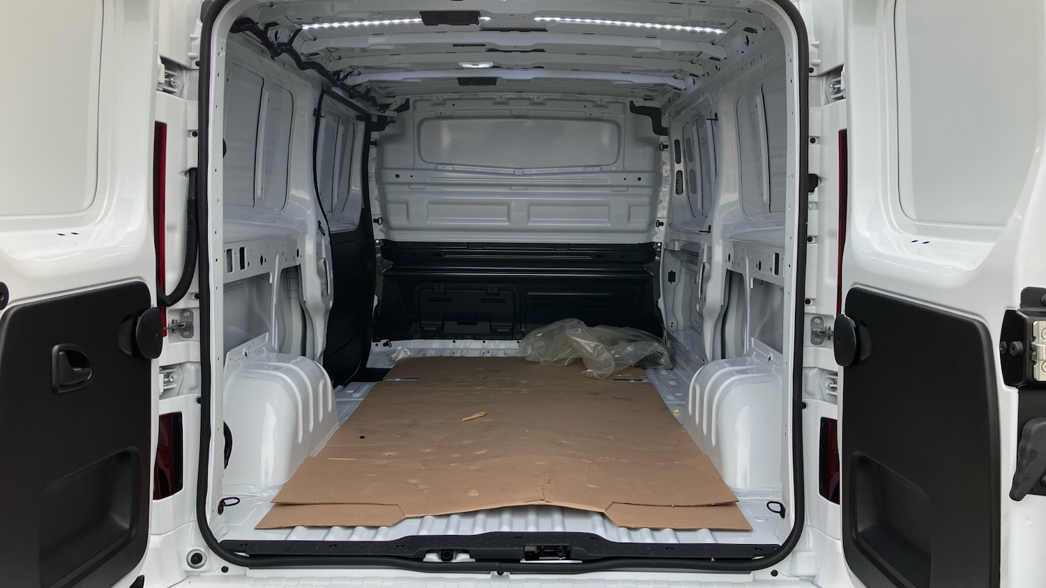 Used Nissan Primastar 2025 for sale - 77107496: Photo 4