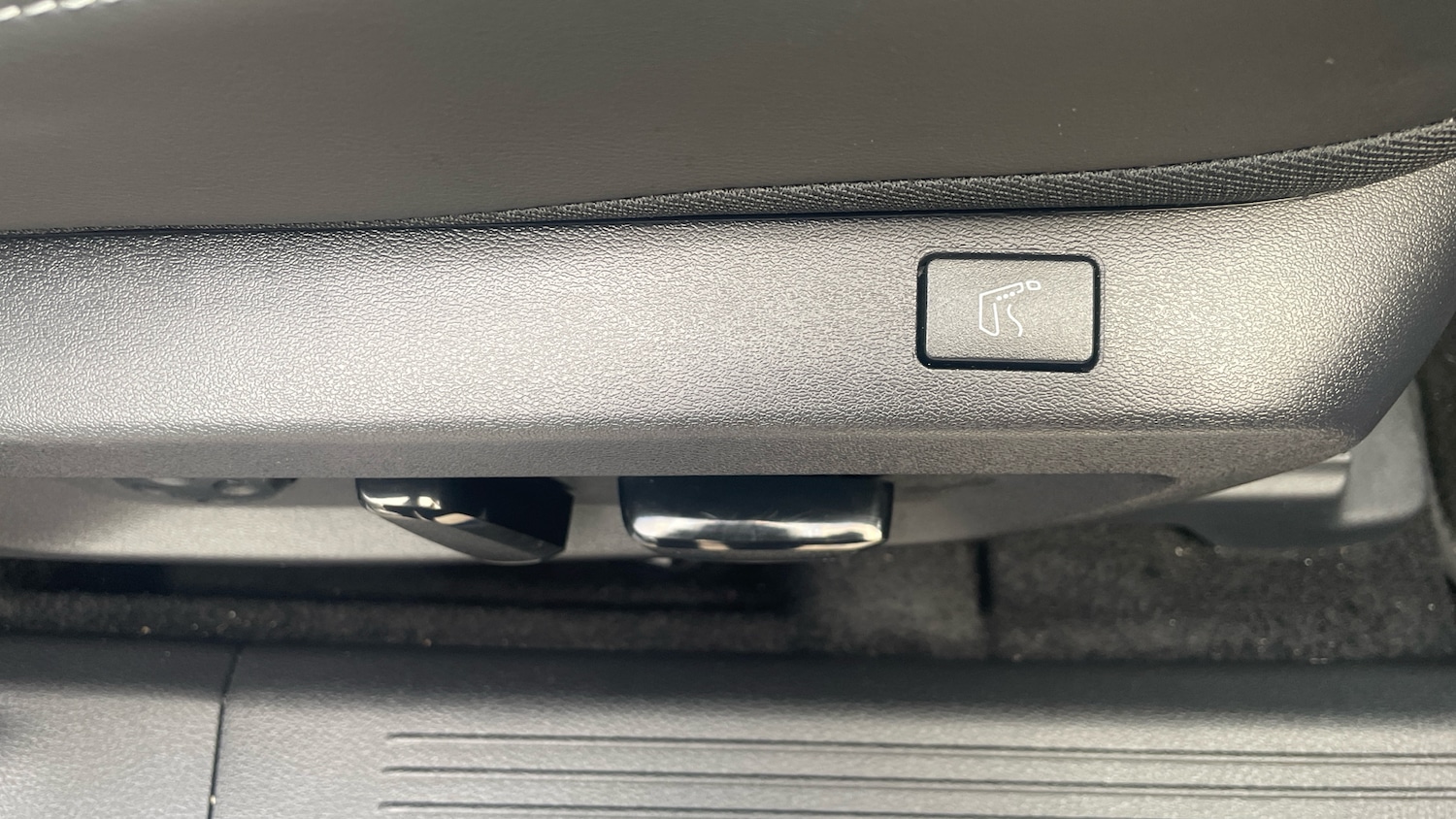 Used Nissan Qashqai 2024 for sale - 77069255: Photo 59