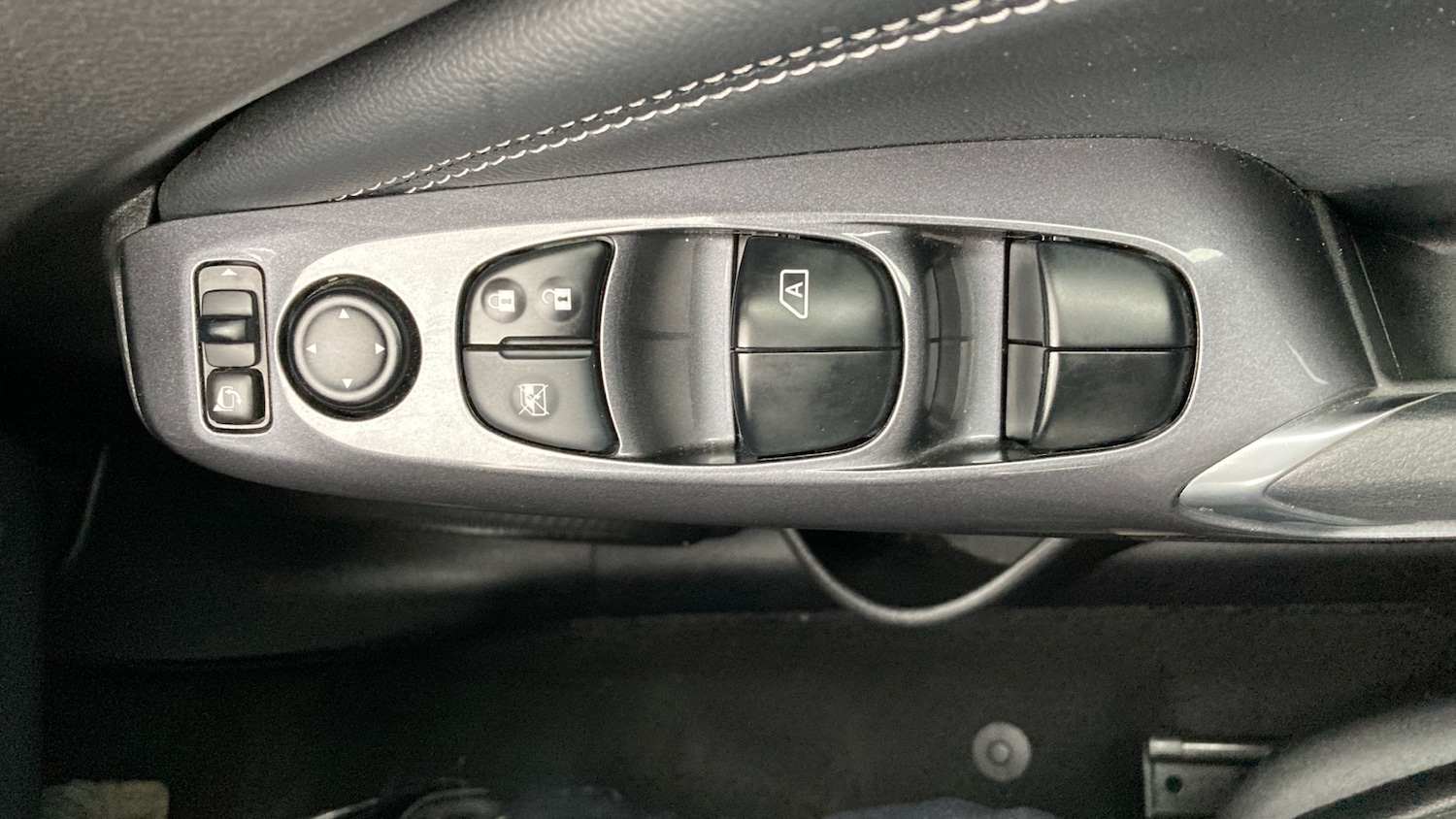 Used Nissan Juke 2023 for sale - 77813328: Photo 30