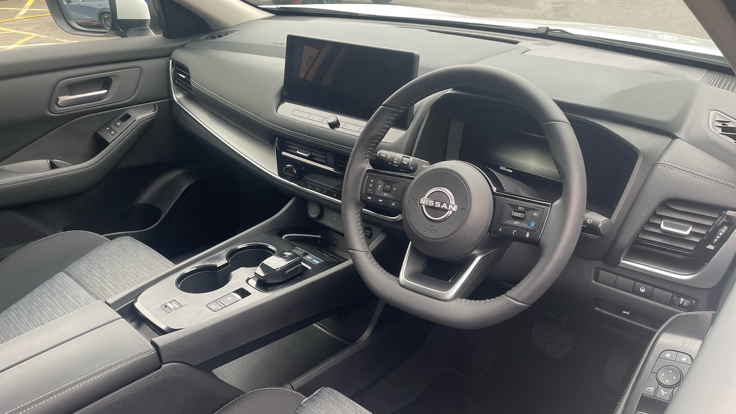 Used Nissan X-Trail 2025 for sale - 77025263: Photo 11