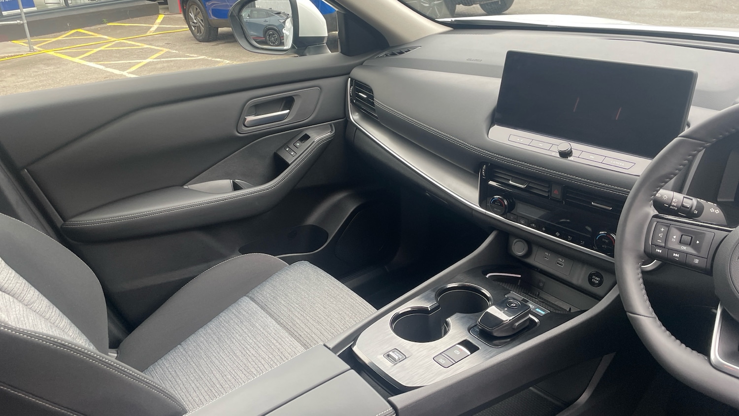 Used Nissan X-Trail 2025 for sale - 77025263: Photo 14