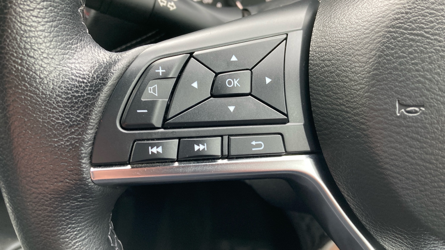 Used Nissan Juke 2022 for sale - 76382544: Photo 31