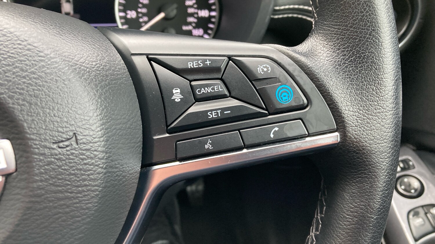 Used Nissan Juke 2022 for sale - 76382544: Photo 32