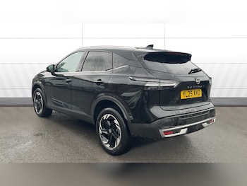 Used Nissan Qashqai 2025 for sale - 76040589: Photo