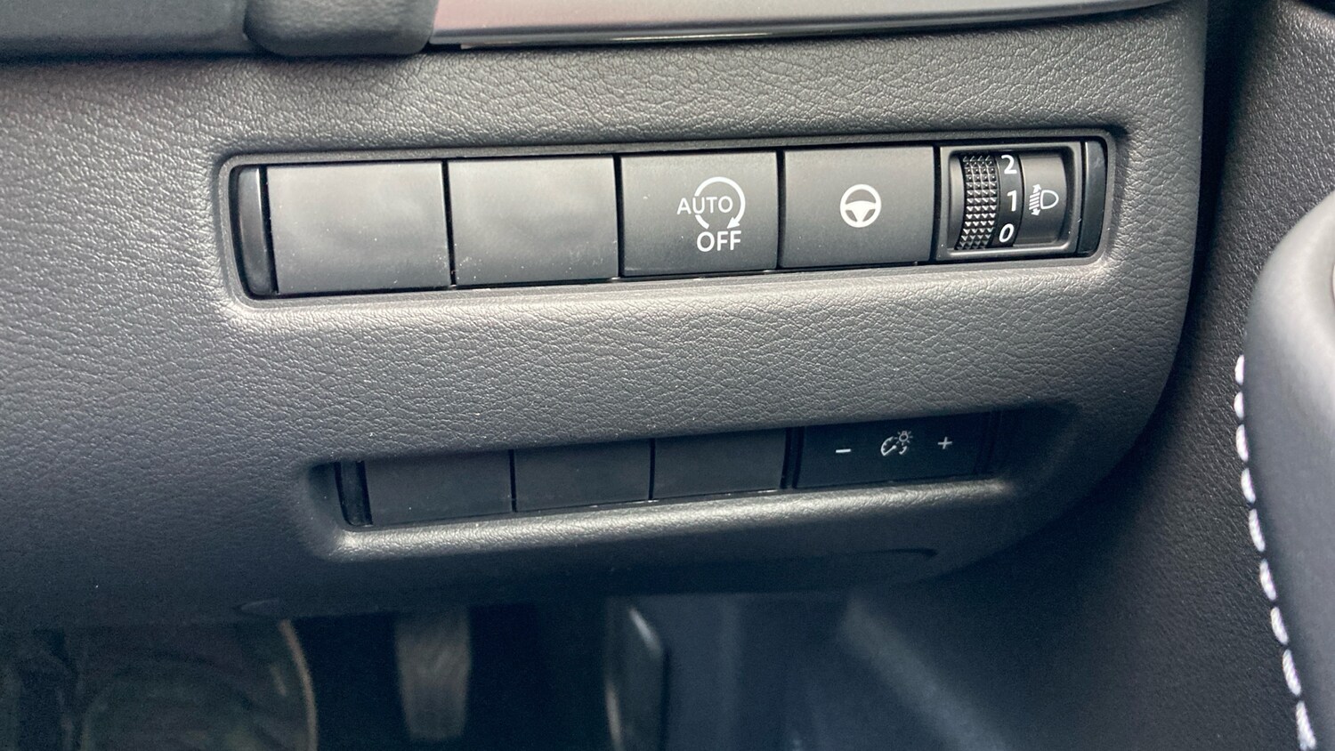 Vehicle 28