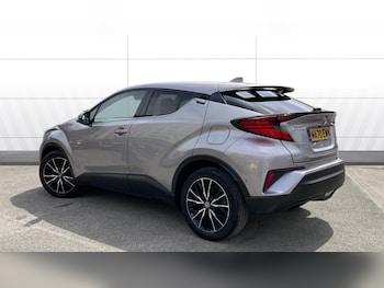 Used Toyota C-HR 2021 for sale - 78985058: Photo