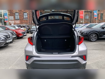 Used Toyota C-HR 2021 for sale - 78985058: Photo