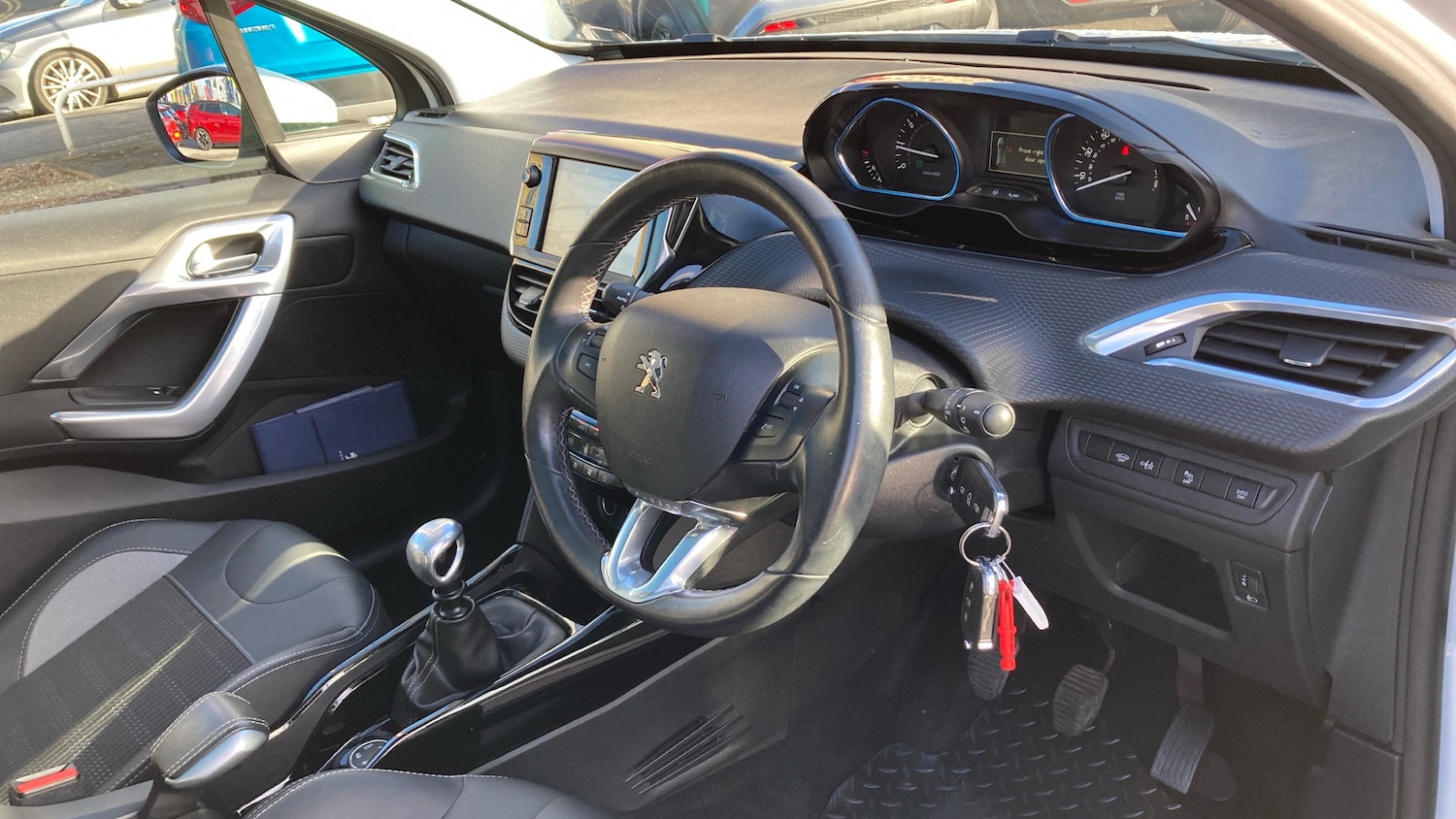 Used Peugeot 2008 2019 for sale - 76719157: Photo 11