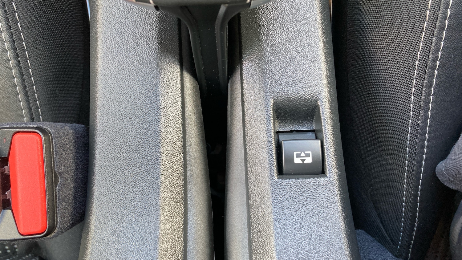 Used Peugeot 2008 2019 for sale - 76719157: Photo 26