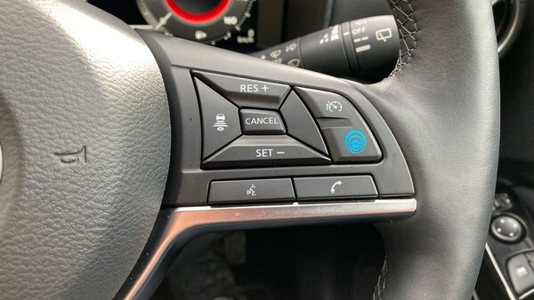 Used Nissan Juke 2024 for sale - 76198045: Photo 32