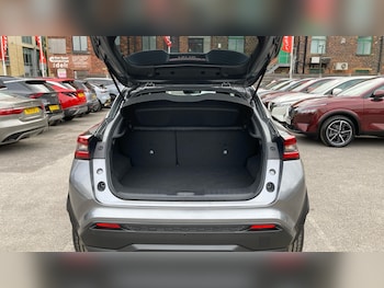 Used Nissan Juke 2024 for sale - 76198045: Photo 4