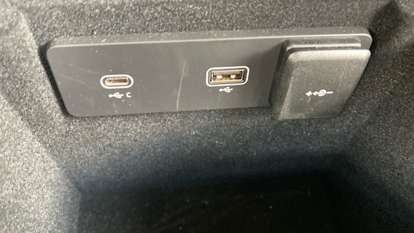 Used Jaguar XF 2021 for sale - 76206528: Photo 34