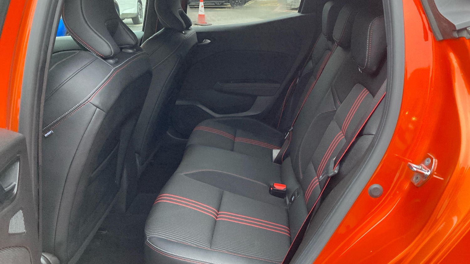 Used Renault Clio 2020 for sale - 77449312: Photo 16