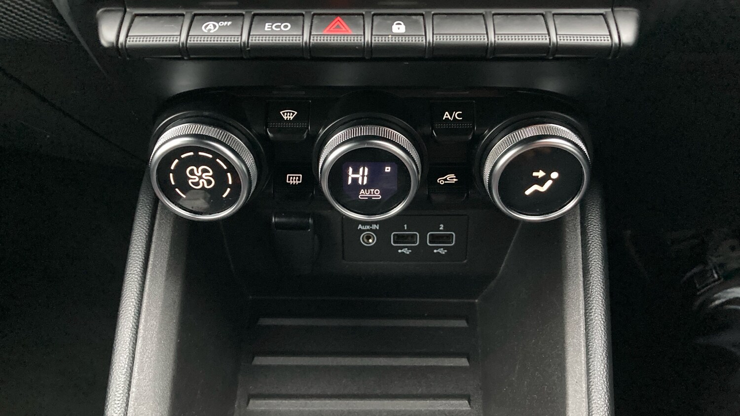 Used Renault Clio 2020 for sale - 77449312: Photo 22