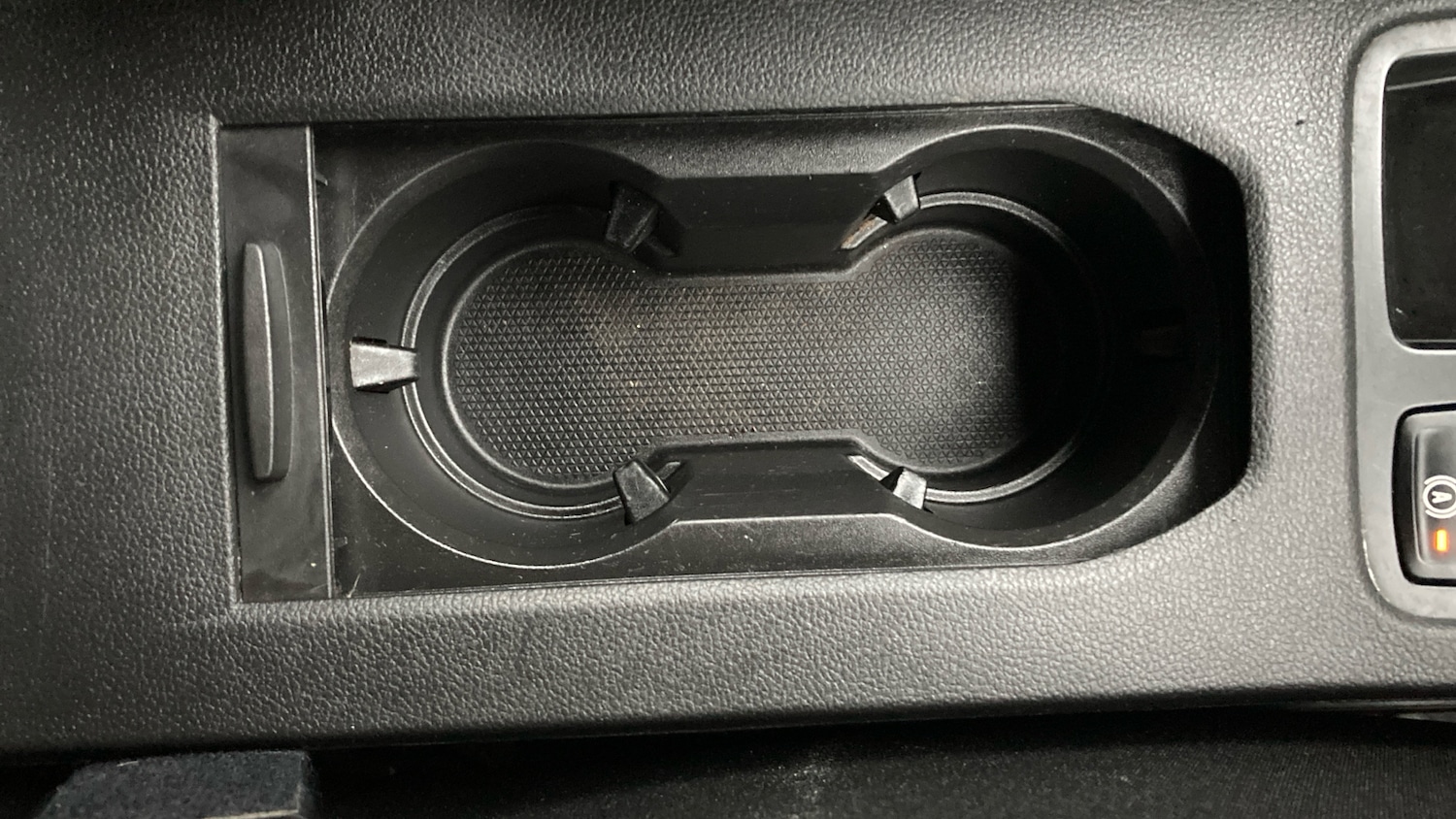 Used Renault Clio 2020 for sale - 77449312: Photo 24