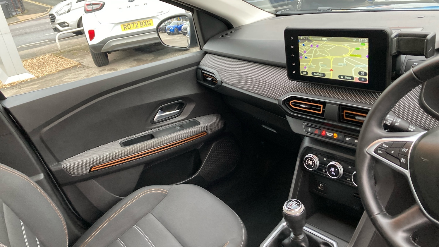 Used Dacia Sandero Stepway 2021 for sale - 77137496: Photo 14