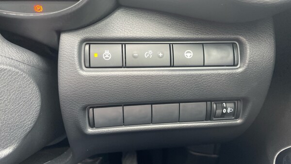 Used Nissan Juke 2024 for sale - 76198046: Photo 34