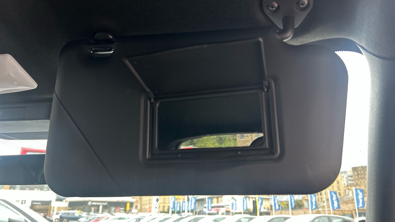 Used Nissan Juke 2025 for sale - 77025275: Photo 37