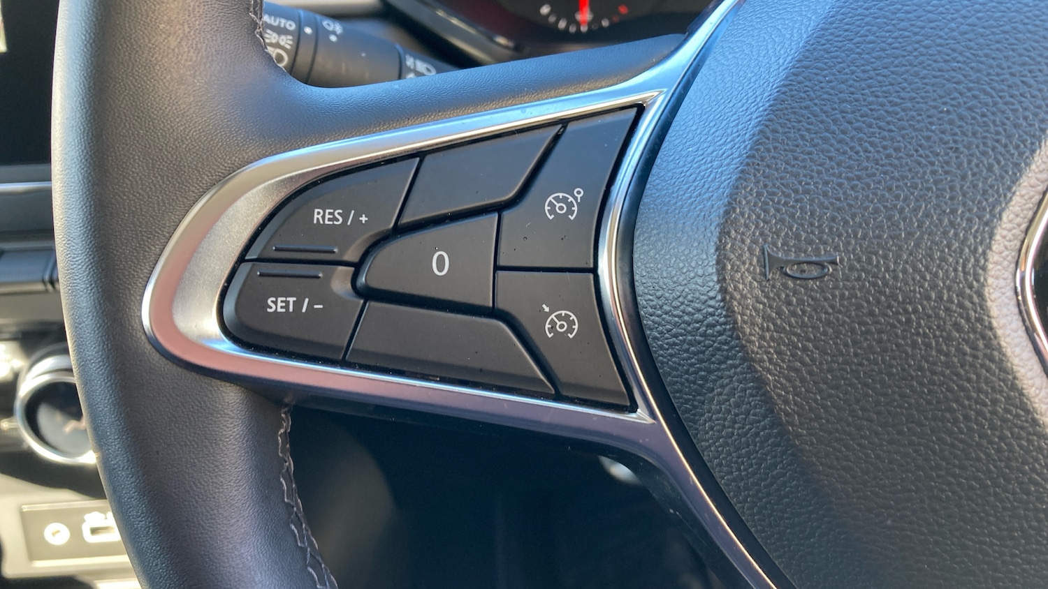 Used Renault Captur 2024 for sale - 75995688: Photo 26