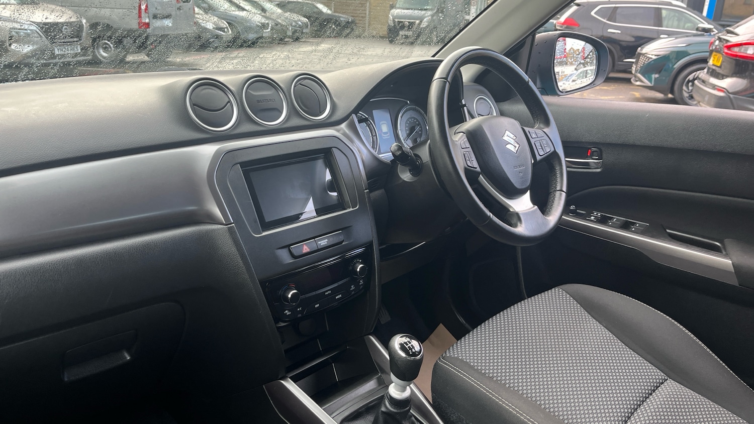 Used Suzuki Vitara 2022 for sale - 76616365: Photo 9