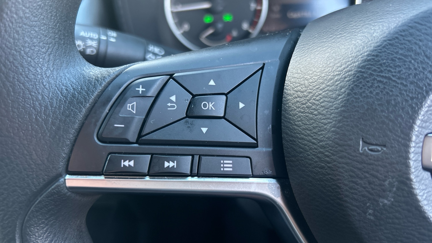 Used Nissan Juke 2024 for sale - 77054856: Photo 26