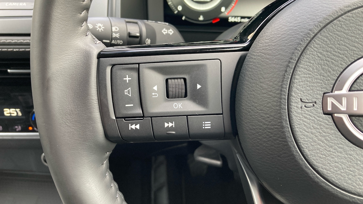 Used Nissan Qashqai 2024 for sale - 77247226: Photo 30