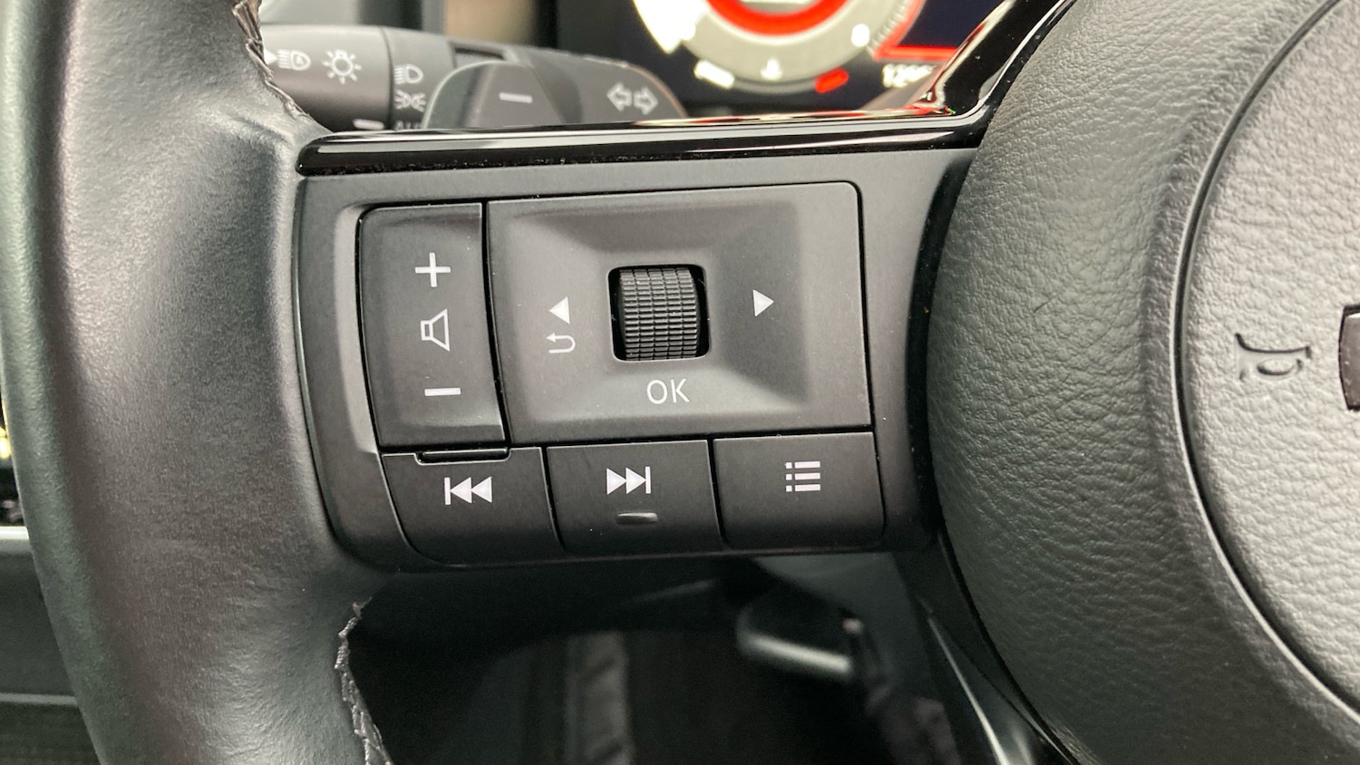 Used Nissan Qashqai 2022 for sale - 76829543: Photo 30