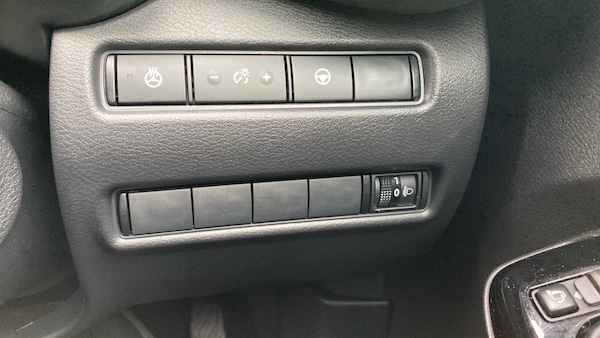 Used Nissan Juke 2024 for sale - 76284452: Photo 30
