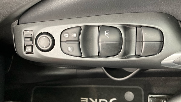 Used Nissan Juke 2024 for sale - 76219065: Photo 30
