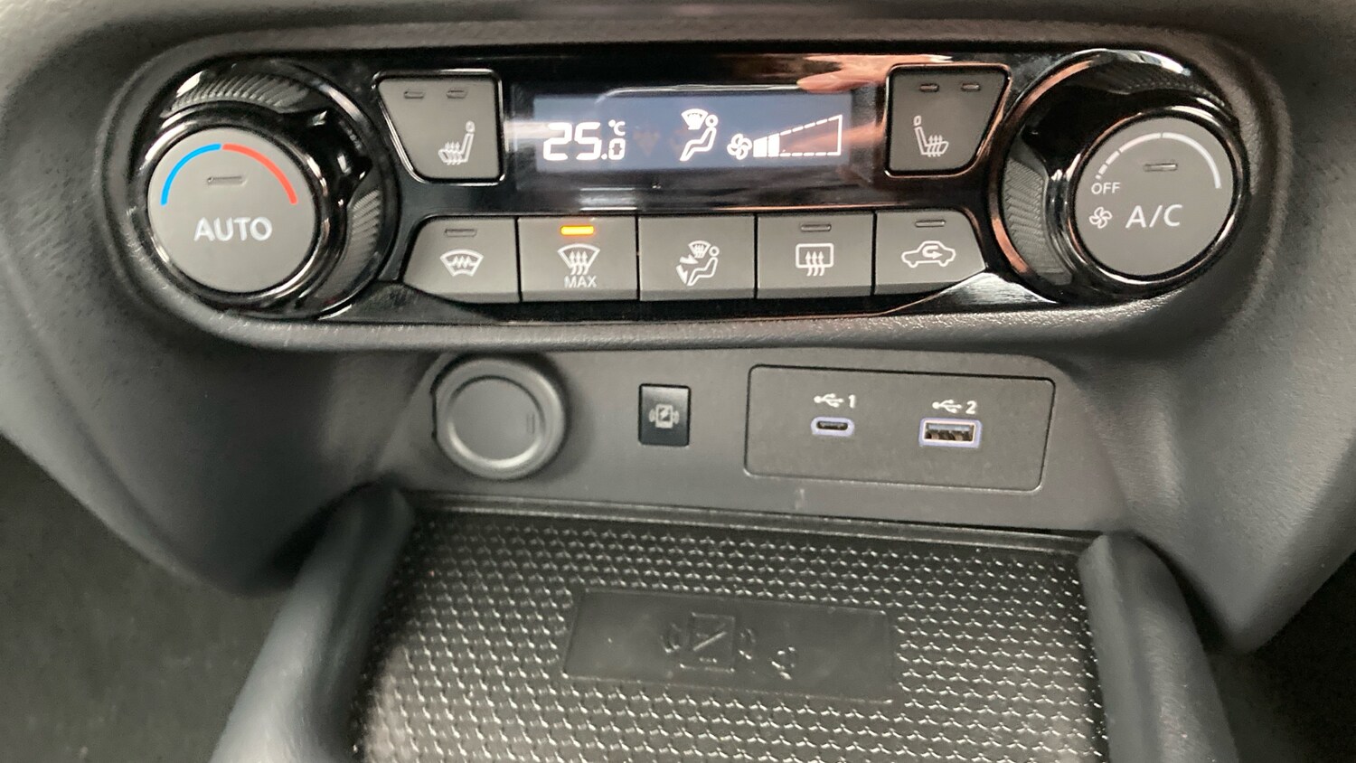 Used Nissan Juke 2024 for sale - 77616095: Photo 25